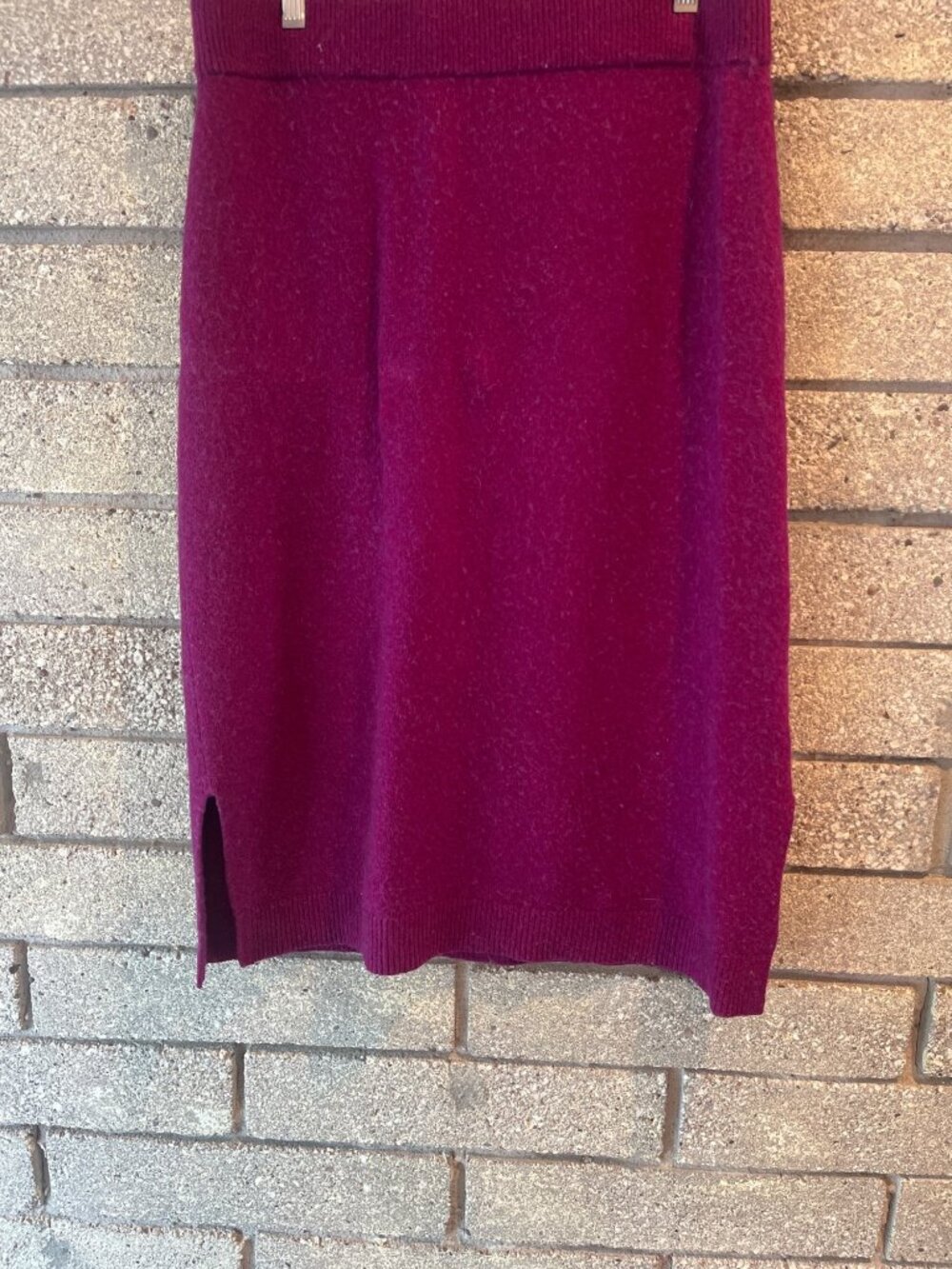 Halogen Magenta Wool-Blend Midi Skirt With Side Slit